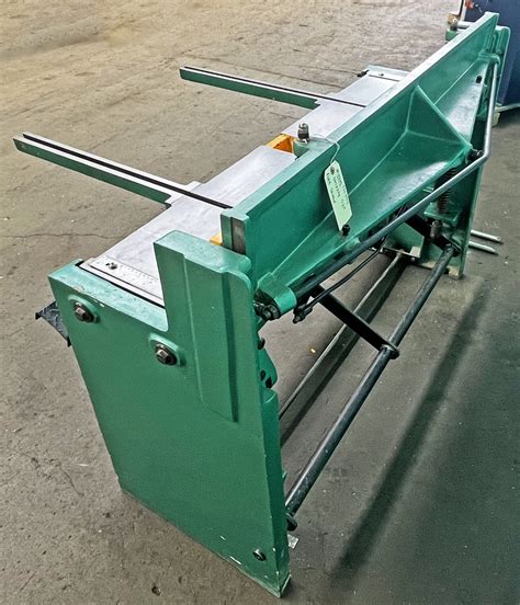 grizzly metal shear 52